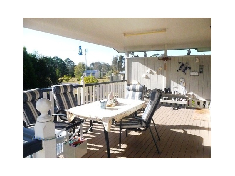 104 Golden Hind Avenue, Cooloola Cove QLD 4580