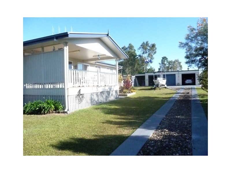 104 Golden Hind Avenue, Cooloola Cove QLD 4580