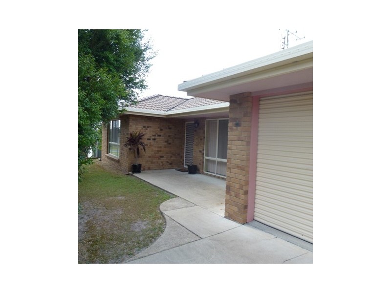 9 Salmon Street, Tin Can Bay QLD 4580