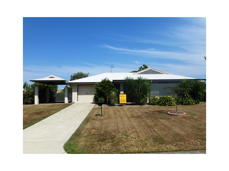 18 Acacia Crescent, Tin Can Bay QLD 4580