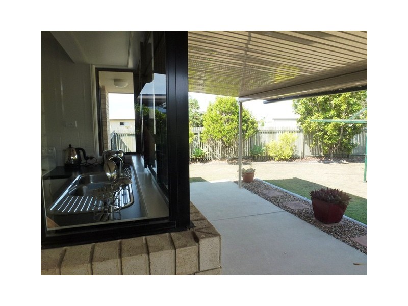 18 Acacia Crescent, Tin Can Bay QLD 4580