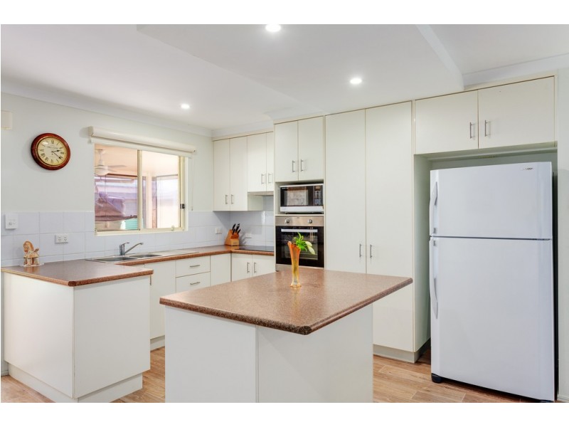 12 Kanimbla Avenue, Cooloola Cove QLD 4580