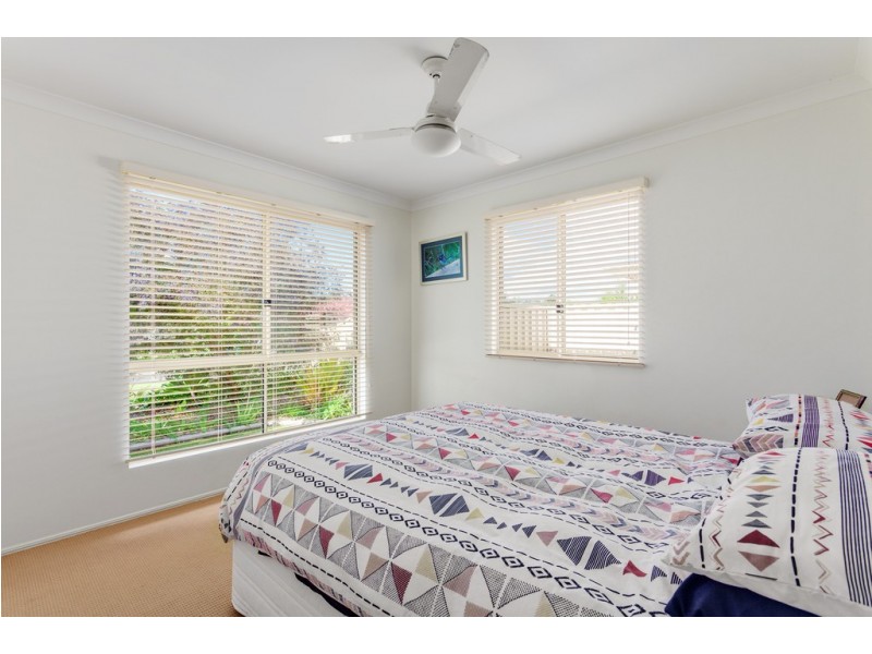 12 Kanimbla Avenue, Cooloola Cove QLD 4580