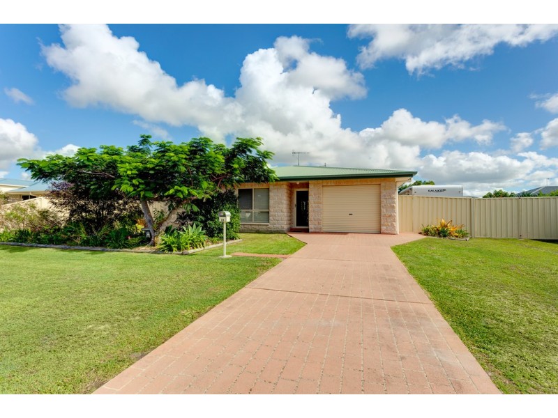 12 Kanimbla Avenue, Cooloola Cove QLD 4580