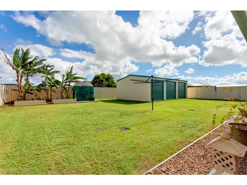 12 Kanimbla Avenue, Cooloola Cove QLD 4580