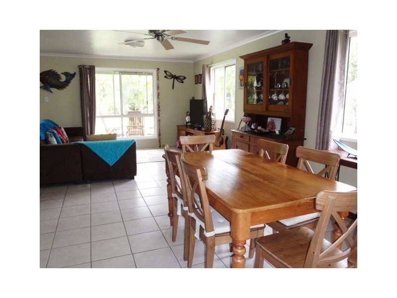 116 Bayside Road, Cooloola Cove QLD 4580