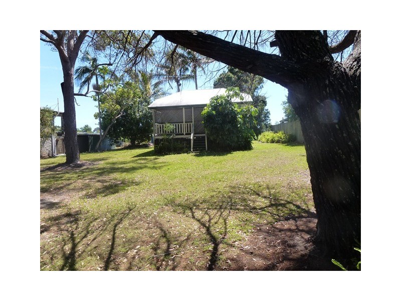 15 Squire Street, Tin Can Bay QLD 4580