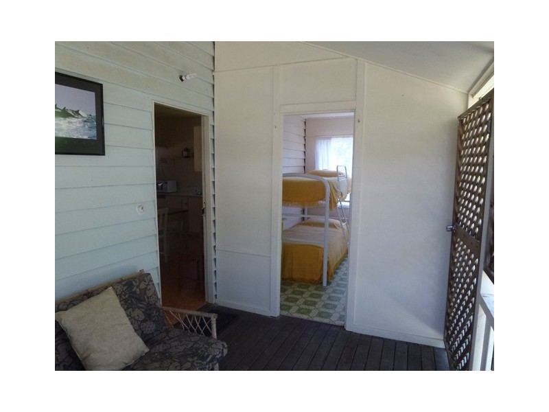 15 Squire Street, Tin Can Bay QLD 4580