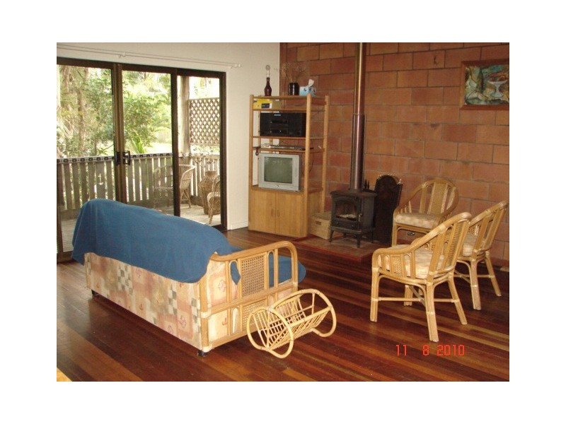 6 Squire Street, Tin Can Bay QLD 4580