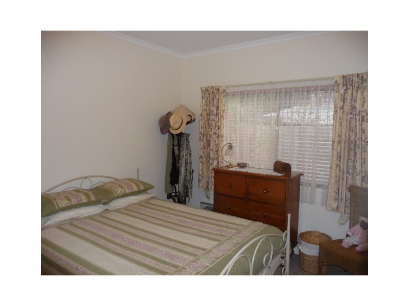 16 Sweetlip Circle, Tin Can Bay QLD 4580