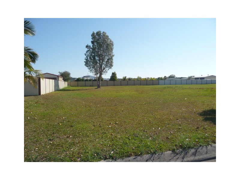 8 Fyshburn Drive, Cooloola Cove QLD 4580