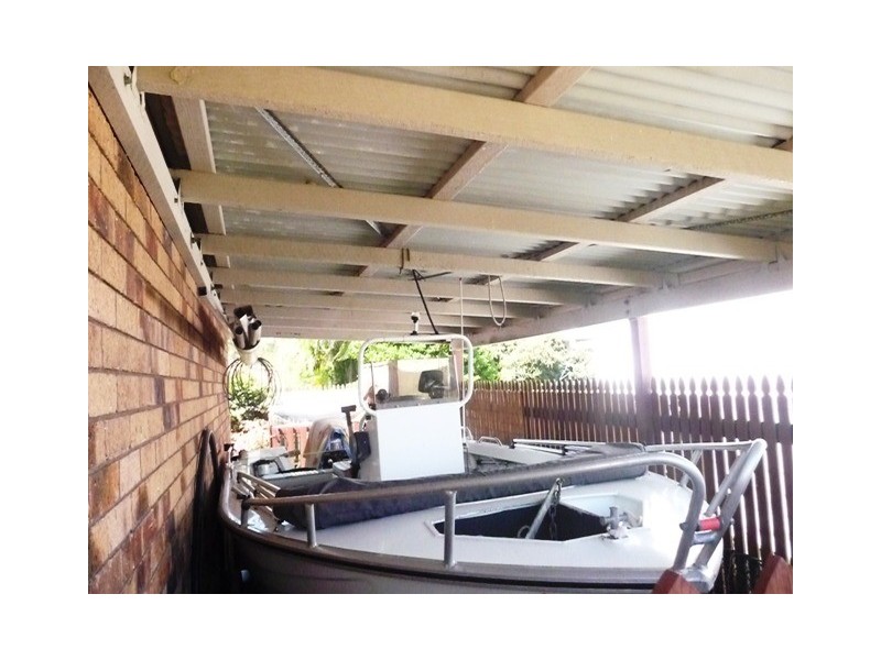 1 Barramundi St, Tin Can Bay QLD 4580