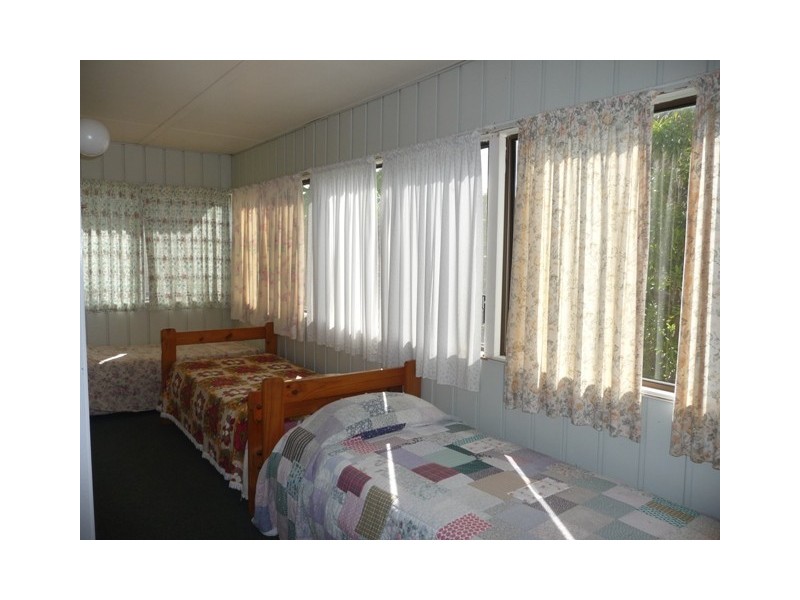 16 Mackeral St, Tin Can Bay QLD 4580