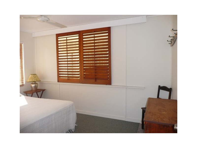 16 Mackeral St, Tin Can Bay QLD 4580