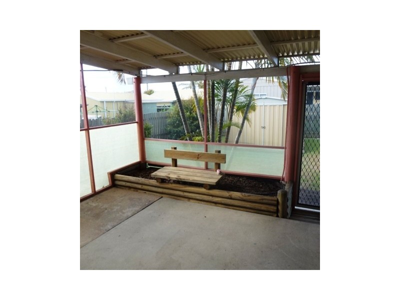 9 Salmon Street, Tin Can Bay QLD 4580