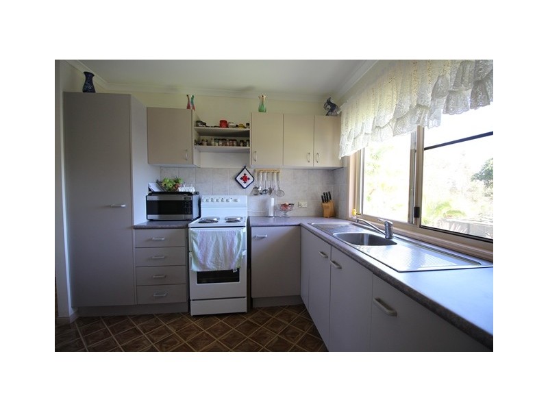 36 Drummer St, Tin Can Bay QLD 4580