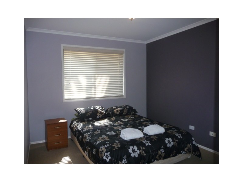 33 Golden Hind Ave, Cooloola Cove QLD 4580