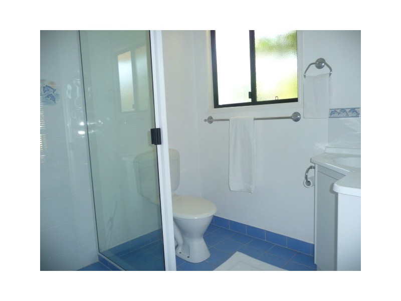 33 Golden Hind Ave, Cooloola Cove QLD 4580