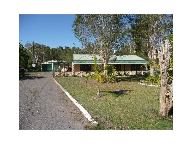 44 Discovery Dr, Cooloola Cove QLD 4580