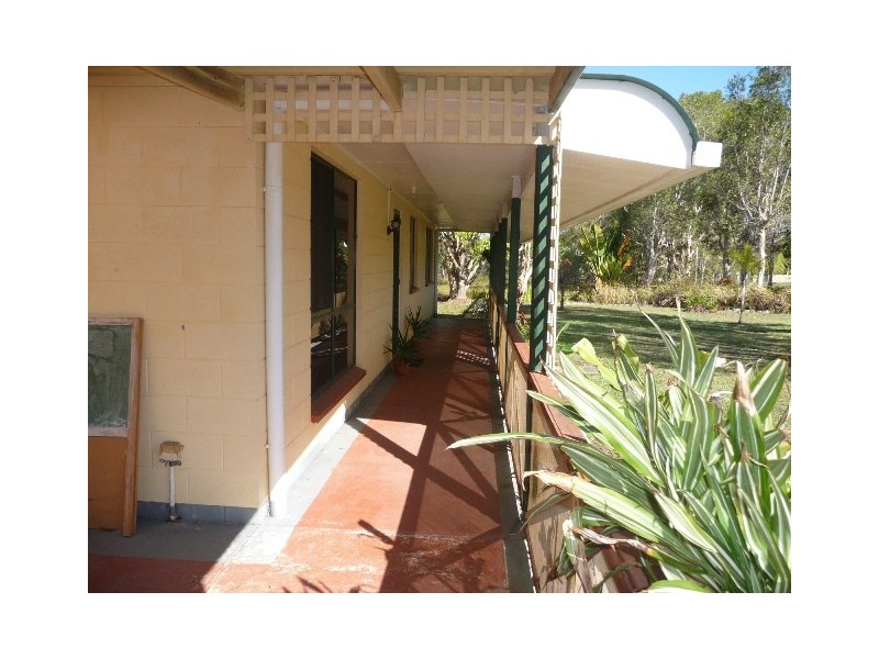 44 Discovery Dr, Cooloola Cove QLD 4580