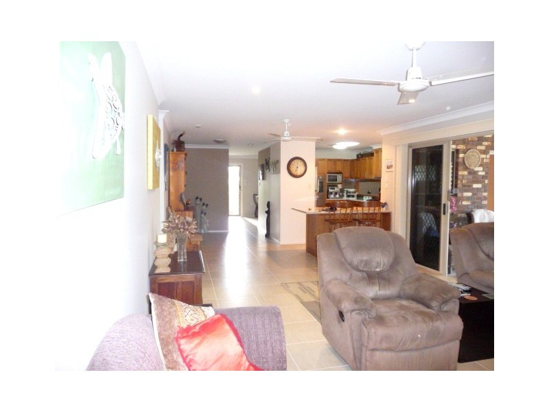 20 Beagle Avenue, Cooloola Cove QLD 4580