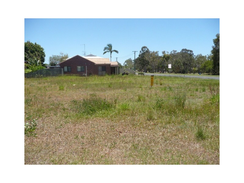 83 Esplanade, Tin Can Bay QLD 4580