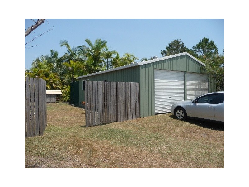 10 Pinta Crt, Cooloola Cove QLD 4580