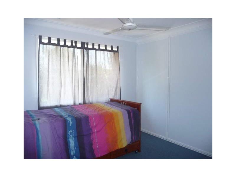 10 Pinta Crt, Cooloola Cove QLD 4580