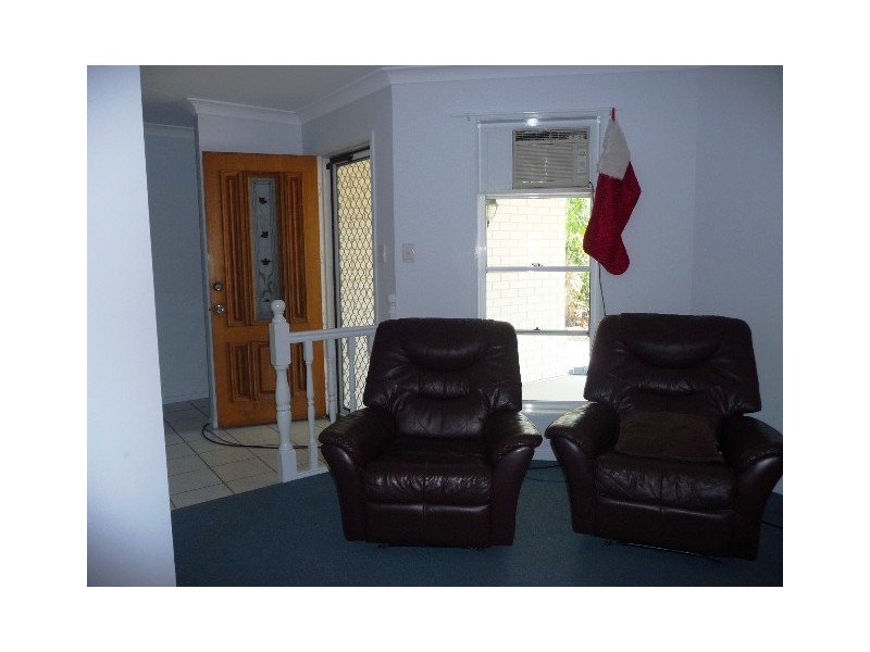 10 Pinta Crt, Cooloola Cove QLD 4580