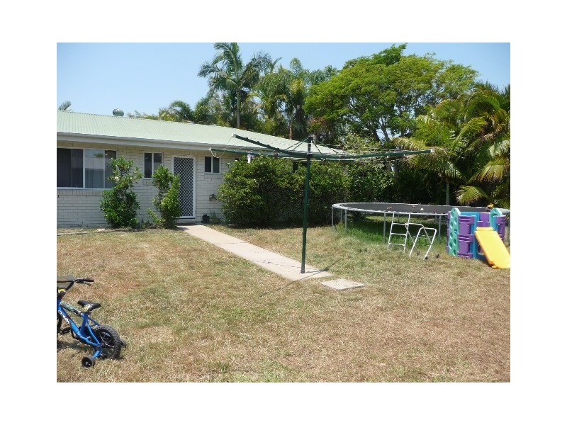 10 Pinta Crt, Cooloola Cove QLD 4580