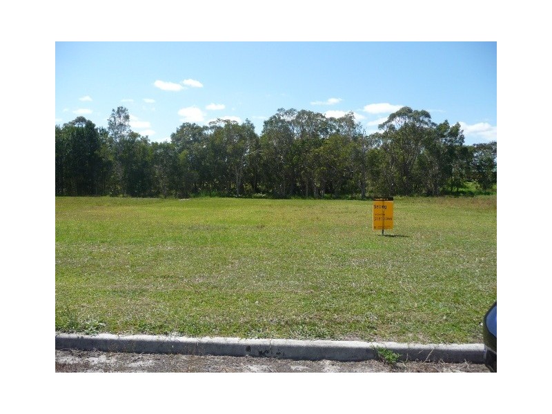 81 Golden Hind Ave, Cooloola Cove QLD 4580