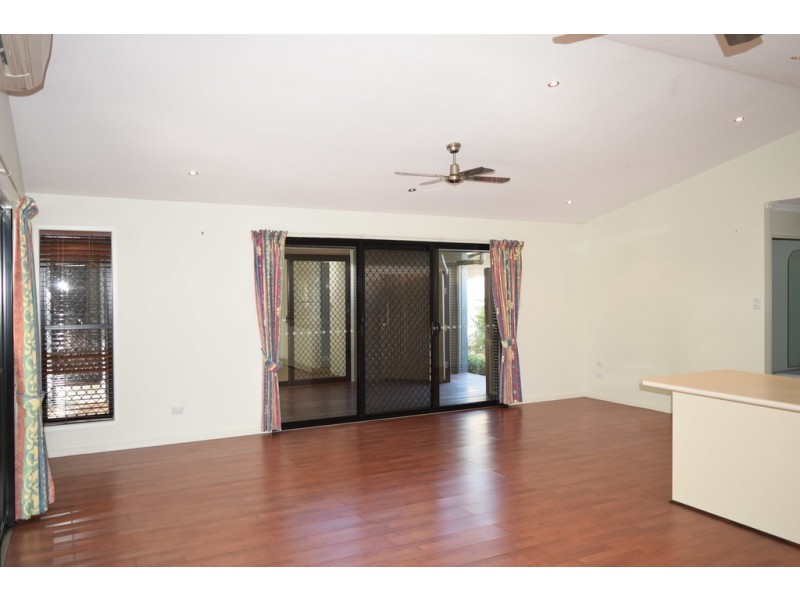 114 Emperor Street, Tin Can Bay QLD 4580