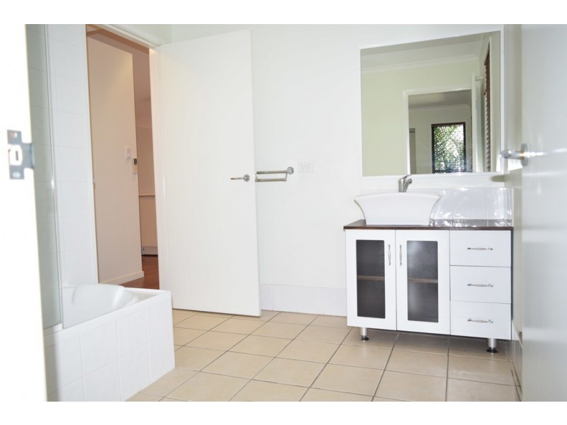 114 Emperor Street, Tin Can Bay QLD 4580