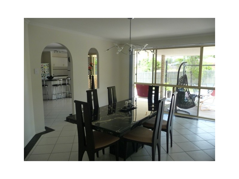 14 Mauretania Avenue, Cooloola Cove QLD 4580