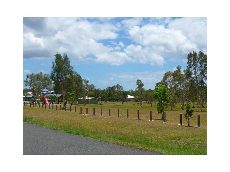 14 Mauretania Avenue, Cooloola Cove QLD 4580