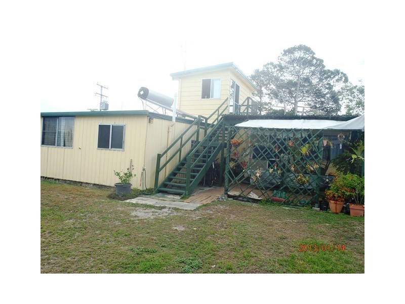 63 Gympie Road, Tin Can Bay QLD 4580