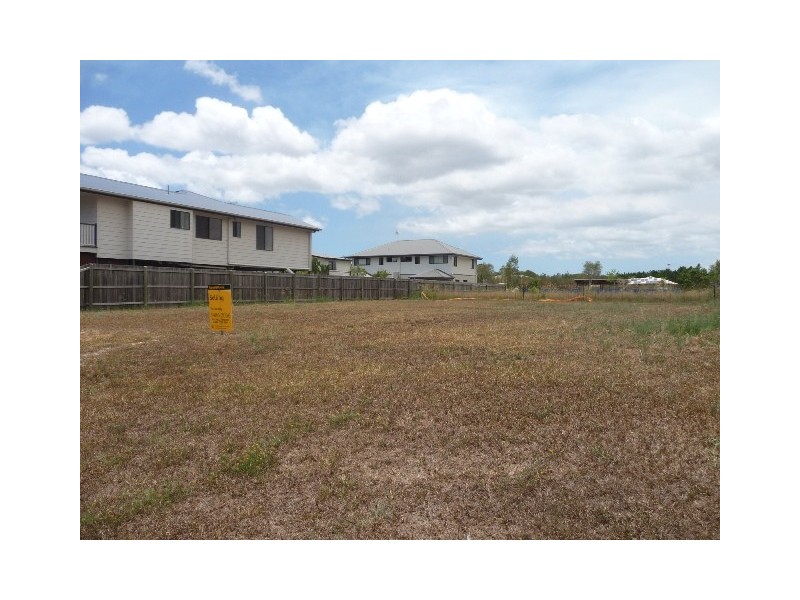 6 Sanctuary Way, Cooloola Cove QLD 4580