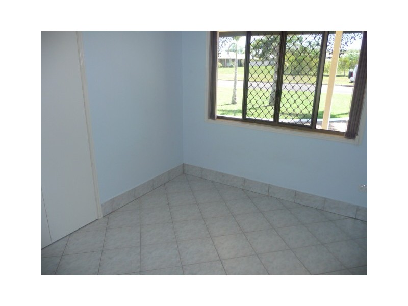 1 Edina Court, Cooloola Cove QLD 4580