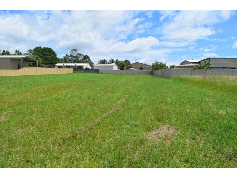4 Roebuck St, Cooloola Cove QLD 4580
