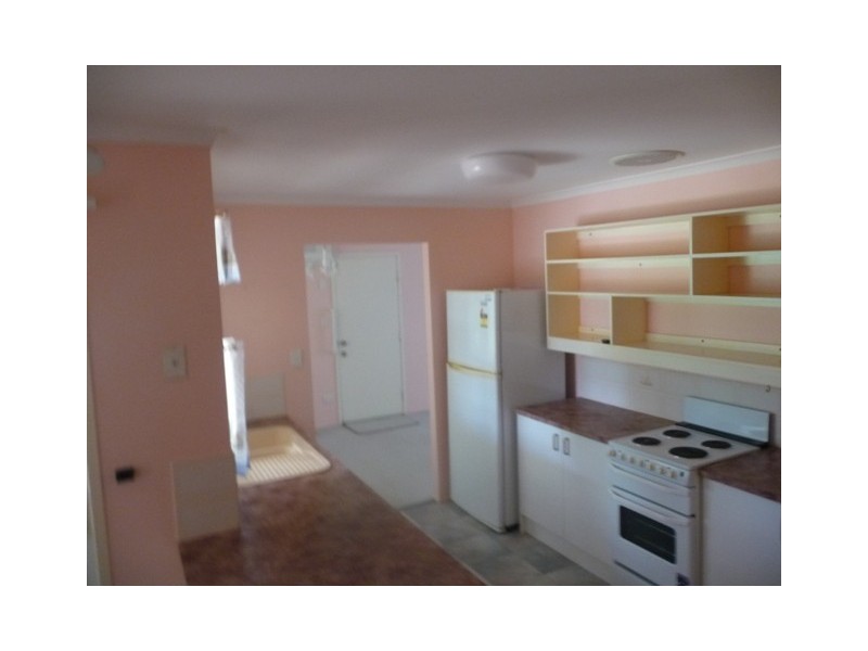 84 Golden Hind Avenue, Cooloola Cove QLD 4580