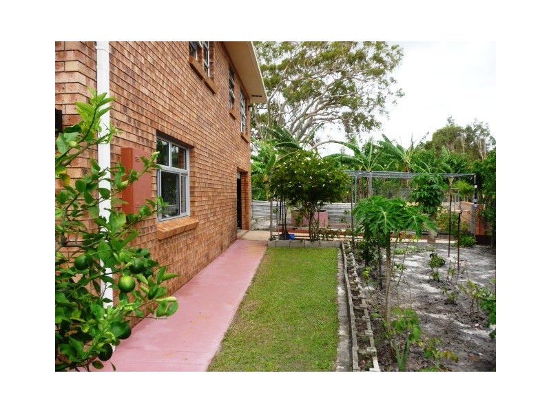 2 Anchovy Street, Tin Can Bay QLD 4580