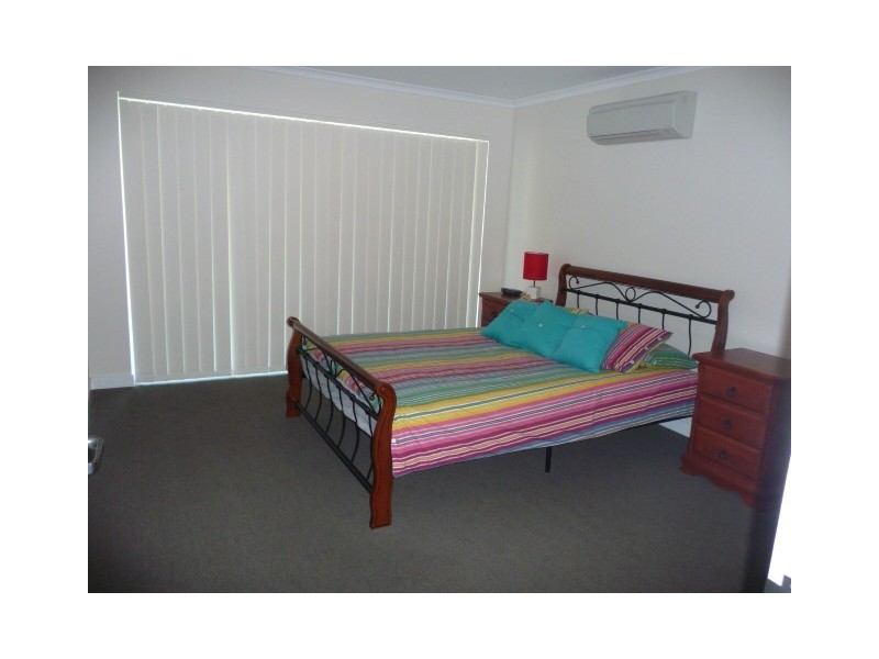 6 Unit 1 Gympie Rd, Tin Can Bay QLD 4580