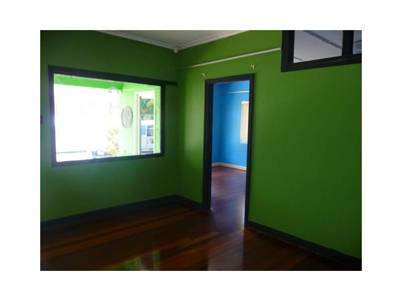 10 Jew Street, Tin Can Bay QLD 4580