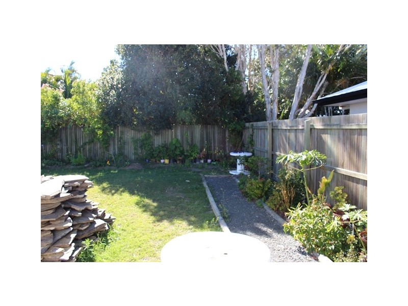 33 Acacia Crescent, Tin Can Bay QLD 4580