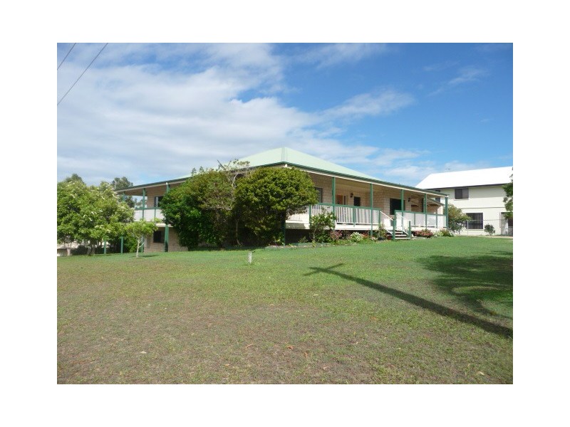 66 Bayside Rd, Cooloola Cove QLD 4580