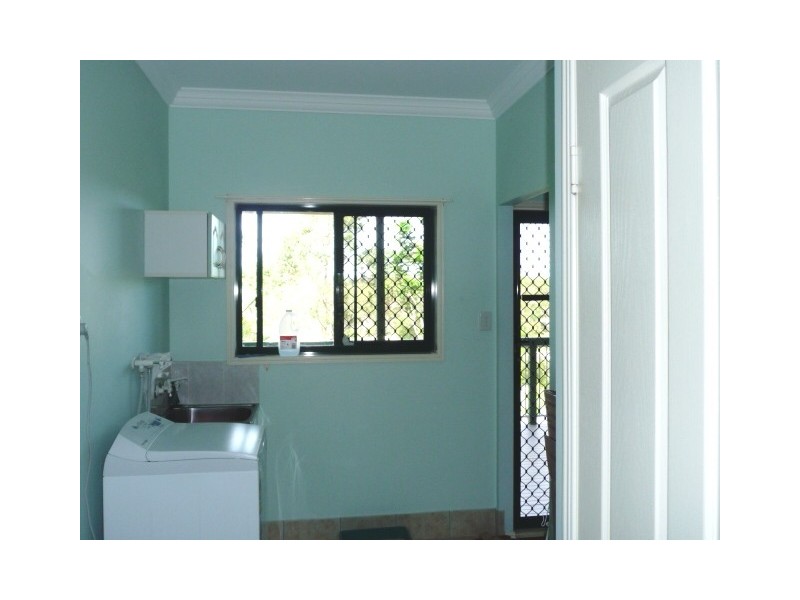 66 Bayside Rd, Cooloola Cove QLD 4580