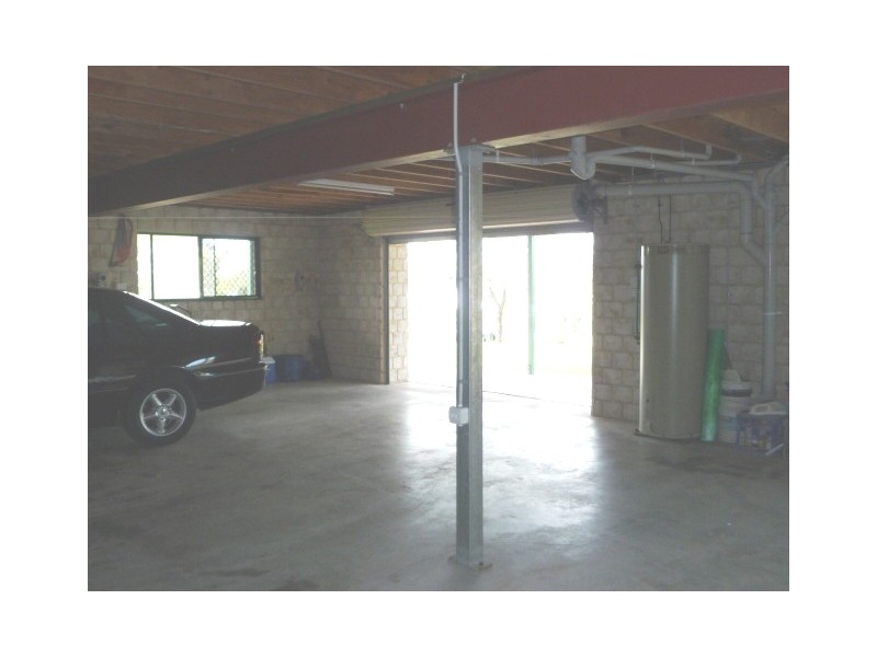 66 Bayside Rd, Cooloola Cove QLD 4580