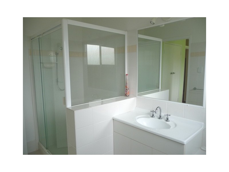 13 Santa Maria Ct, Cooloola Cove QLD 4580