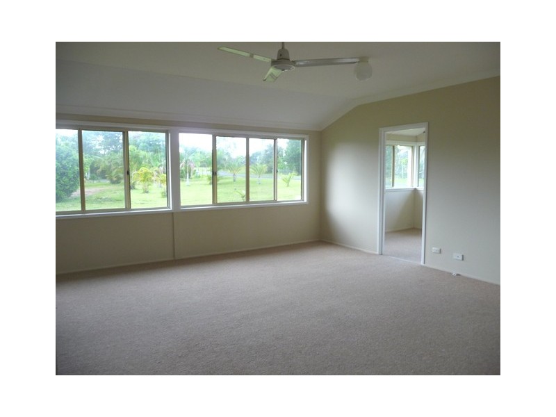 13 Santa Maria Ct, Cooloola Cove QLD 4580