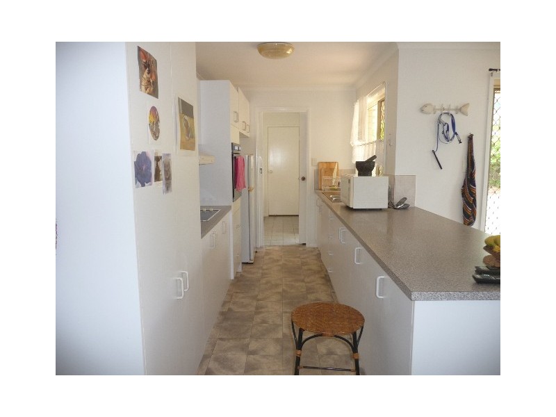 7 Duchess Ct, Cooloola Cove QLD 4580